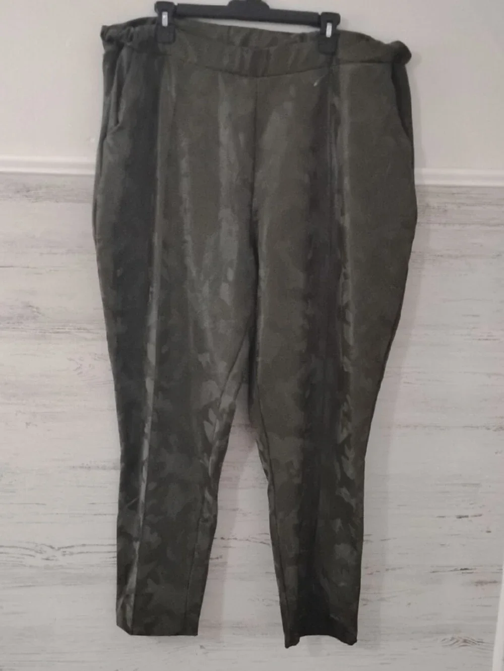Camo Pattern Dark Olive Green Two-Piece Plus Size Jacket & Pants Set